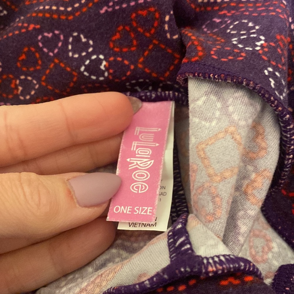 LulaRoe Lot of One Size Valentines and Blue/Heather Gray Leggings - Picture 2 of 3